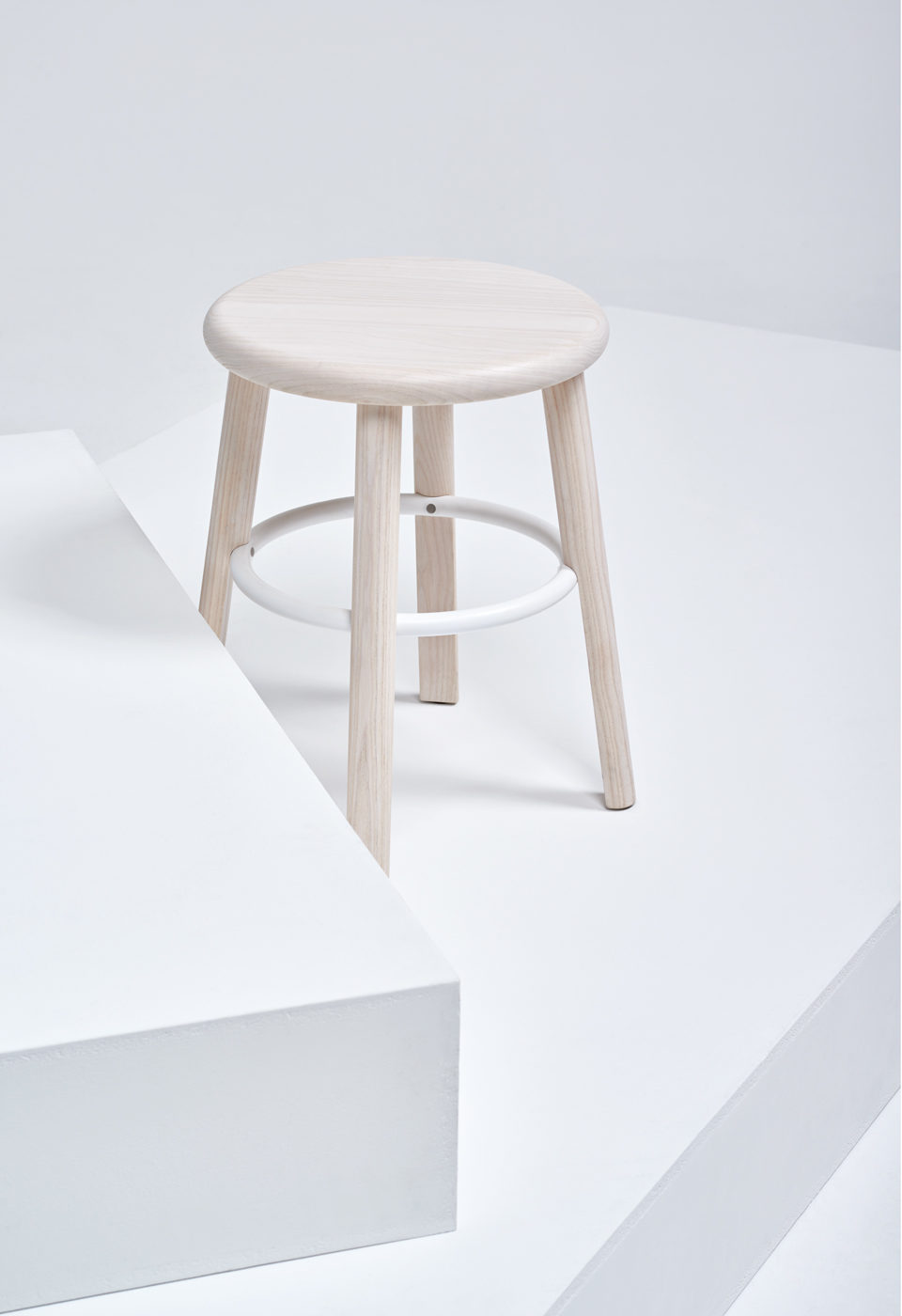 开云（中国） - 坐具|吧椅/凳子|办公家具|设计师家具|索洛吧椅